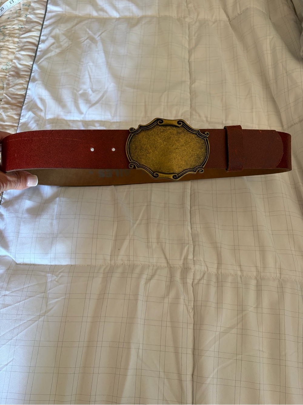 Circa 1990s Les Ailes de La Mode Leather Belt M Burgundy Wine Brass Buckle - Picture 10 of 10
